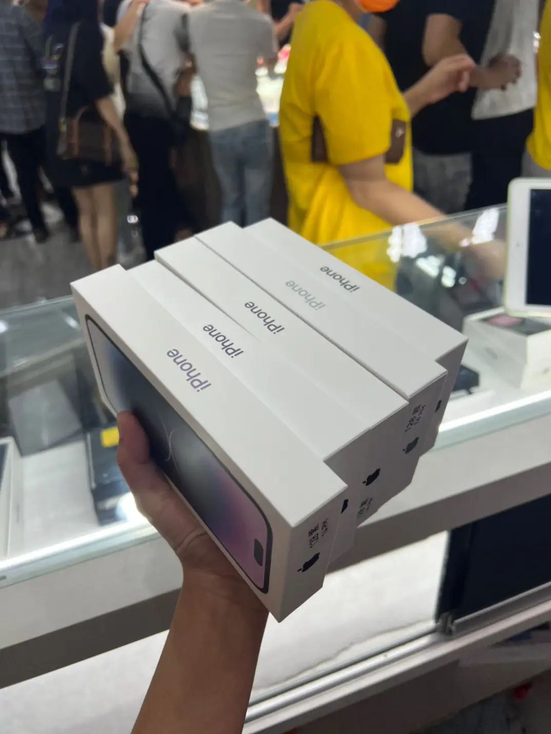 Iphone 14 plus về rồi mn #dienthoai247 #nguoivietnamtaidailoan 