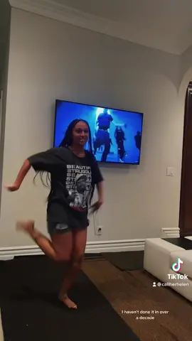 Fun Fact… I did this music video in 2007! My sister saw someone doing this choreography on here & requested I do it too🤣 Dont judge me, definitely got lazy on the footwork lol #Fyp #ForYou #chrisbrown 