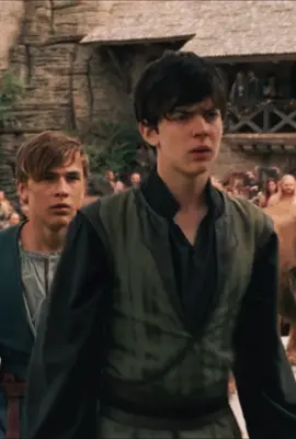 👑Two kings/ Dos reyes👑 (Thanks for 22.9K followers!!) #narnia #narniaedit #narniatok #edmundpevensie #peterpevensie #skandarkeynes #williammoseley