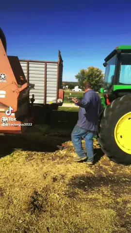 #TractorGuy#fyp when you see it, you’ll know.