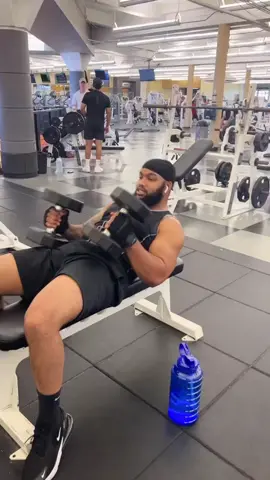 Dumbbell Rotational Bench Press 
