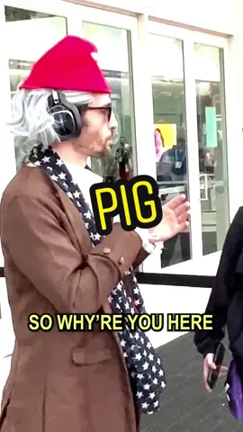 She likes doing WHAT in Minecraft? #Minecraft #onthestreet #stayinyourgame #getjammedon #benjammins #funnystreet #streetinterview @doordashgaming  