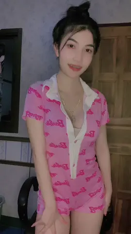 อะไรเอ่ยfชุดมาไม่พอดี กระดุมหลุด😂 #ฮิตในtiktok 