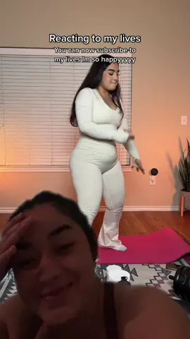 #greenscreenvideo how to stay consistent working out? You get an accountability partner. I will be yours! 3 30 minute workout and 5 strength training workout this week. LETS GOOOOO #livesubscription #liveworkouts #homeworkouts #howtostayconsistent #workoutmotivationforwomen 