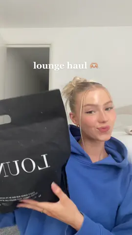 my new favourite lounge set ❤️‍🔥@lounge gifted 