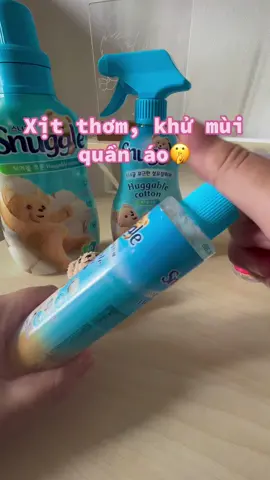 Xịt thơm quần áo chăn ga mùi siêu iu #reviewkorea #snuggle #섬유탈취제추천 