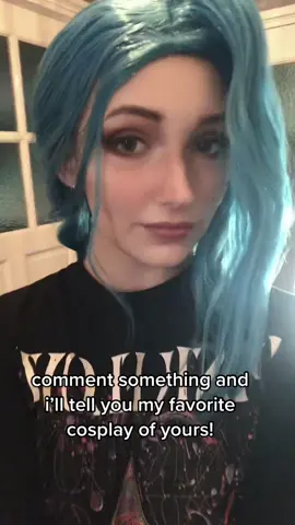 I made her a snack~ #jinxcosplay #arcane #arcanejinx #arcanejinxcosplay #leagueoflegends #jinxleagueoflegends #gamecosplay #netflix 