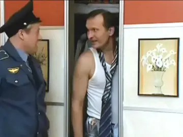 Проводник) #прикол #умора #ржака #6кадров #добронравов #измена #проводник 