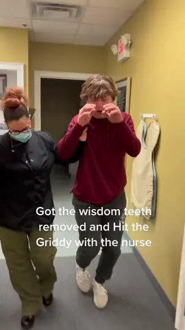 He hit the griddy after getting his wisdom teeth removed 😂 (via @andrew.ray9/IG) #griddy 
