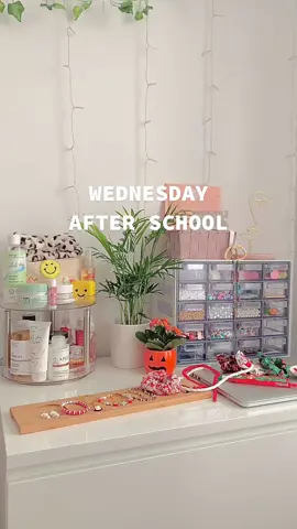 Ahh im in my flop era😭💓 #Love #preppy #order #business #routine #wednesday #afterschool #grwm #Lifestyle #routine #fyp 