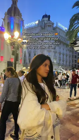 Creo que los venezolanos conocemos tanto que podemos superar cualquier adversidad y verle el lado emprendedor a todo #venezolanaenespaña #latinaseneuropa #venezolanaeneuropa #migrantesvenezolanos 