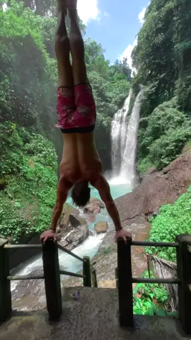 All these flips and i still cant do a gainer. Also, you catch that waterbottle steeling my show?