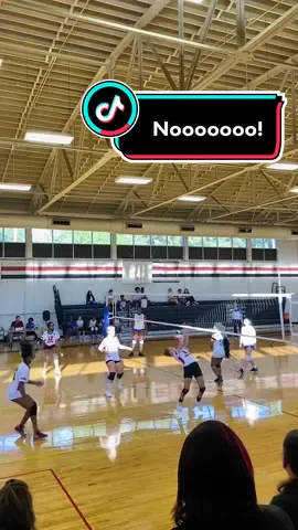 Nooooooooo! #shewasntready #shewasntreadyyyyy #nooooshewasntready #volleyballblooper #volleyballbloopers #volleyball #volleyballplayer #volleyballgirls #volleyballgame #volleyballlife #volleyballlover #volleyballworld #everybodyhasbaddays #everybodymakesmistakes She wasn’t ready