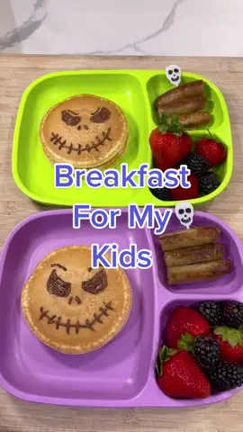 Kid’s Breakfast #jackskellington #nightmarebeforechristmas #halloweenbreakfast #breakfast #pancakes #pancake #funbreakfast #halloweenbreakfast #kidsbreakfast 