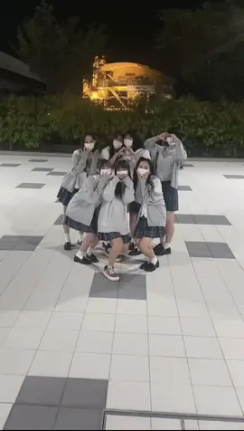 移動裏でバカダッシュしてる(＞＜)