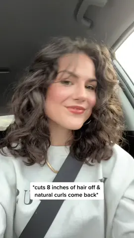 Throwing away my straightener and embracing the curly girl era 🤷🏻‍♀️ #curlyhair #personality #naturalcurls 