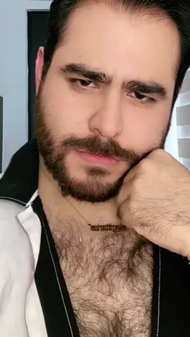 🐻  #bear #hairymen #hairychest #hairyarms #beard #foryoupage #foryou 
