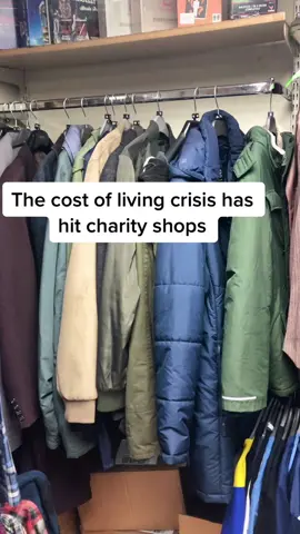 #costoflivingcrisis #inflation #charityshop #fashion 
