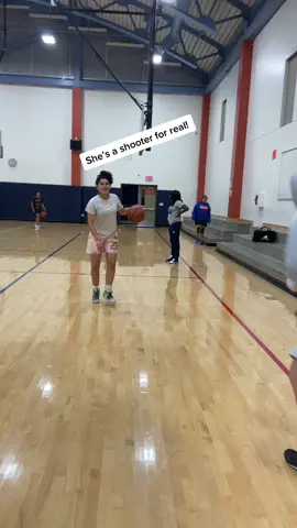 #femalehooper#shooter#basketball#babygirl#skills#buckets#fyp   @lisetteyyboo 