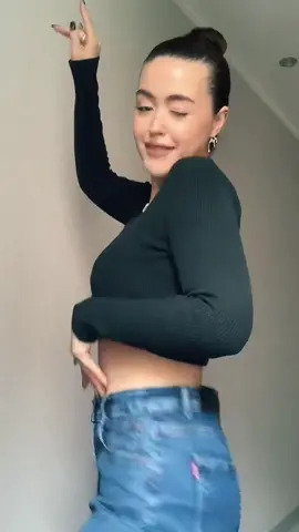 FAKE BODY