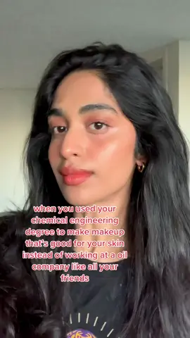 🤓🤓 #makeup #stemwomen #makeuptips #healthyskin 