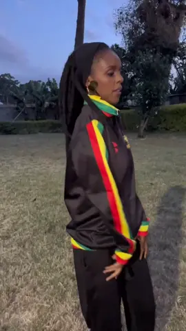 Ready for some reggae pale Lacascada in Ruaka come through tutakuwa na Selector Technics na tutazitoka hii design. #Miondoko #eskistadance #walewanyanya #eastafrican #reggaeemcee