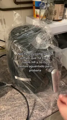 Nueva airfryer    #ThisisHowWeRoll #airfryerrecipes #airfryerlidl #lidlrecomendaciones #recetasairfryer #patatasairfryer #airfryertiktok 