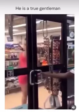 “Appreciate it” 😂😂 ⚠️NO ONE WAS HURT IN THIS VIDEO⚠️ #gentleman #goodman #funnyvideos #funny #fyp #fypシ #truegentleman 