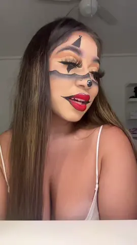 Happy Spooky season 👻  #spookymakeup #halloween #halloweenmakeup #fyp #makeup 