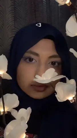 i was gonna return these but glad i kept them #DidYouYawn #flowers #makeup #makeuplook #hijabi #foryou 