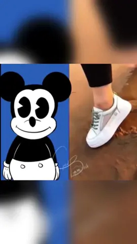 Mickey but he actually animated?!? #comedy #funny #mickeymouse #mickey #hassankhadair 