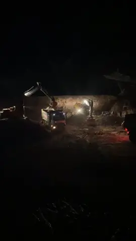 Bizde böyle  gece. Mesaisi Antalya Ersay Maden