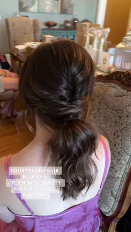 I LOVE a fluffy and textured ponytail 💕 #makeup #mua #DidYouYawn #makeupartist #hairstylist #bridesmaids #hairinspo #bridesmaidshairstyle #wedding #weddingtiktok #fyp #bride