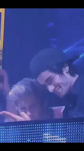 Dj malik and niall😅,#onedirection #directioner #zaynmalik #niallhoran 