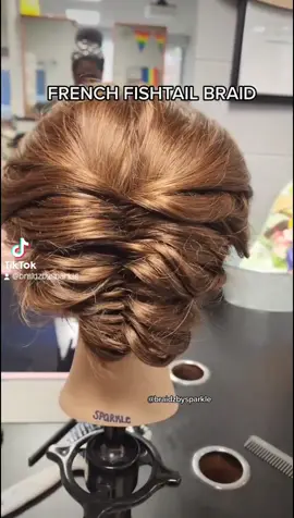 FRENCH FISHTAIL BRAID, MY WORK AS A COSMETOLOGY STUDENT #cosmetology #cosmetologystudent #cosmetologist #cosmetologyschool #easyhairstyle #easyhairstyles #braidedhairstyle #braidinghairstyles #fishtail #fishtailbraid #frenchfishtailbraid #frenchbraid 