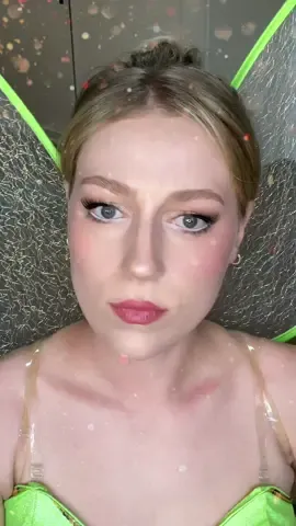 Tinkerbell is such a ✨VIBE✨ #tinkerbell #tinkerbellcosplay #tinkerbellmakeup #tinkerbellcostume #31DAYSOFHAILOWEEN 