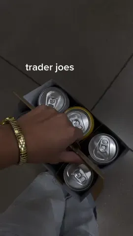 free dutch bros & trader joes runs🫶🏻🫶🏻🫶🏻🫶🏻🫶🏻🫶🏻🫶🏻🫶🏻🫶🏻🫶🏻🫶🏻 #fyp #5to9 #5to9afterthe9to5 #dutchbros #traderjoes #traderjoesmusthaves #traderjoeshaul #groceryshopping #afterwork #fall #fallaesthetic 