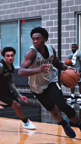 SPURS IN THE LAB 👀🧪 #joshprimo #sanantoniospurs #basketballedits 