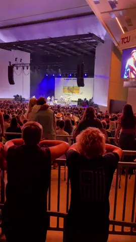 The crowd may not have sounded the best that night but everyone still sang every word. Zach in person is a religious experience. Indy 7/25/22 #fyp #foryou #zachbryan #americanheartbreak #revival #musictok #indy #whiteriverstatepark 