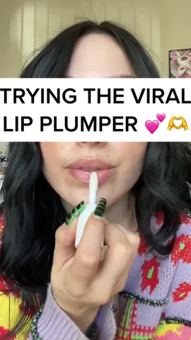 honestly i’m impressed 😍 @Scrandie Beauty #lipplumper #scrandiebeauty #lipfillerhack #beautymusthaves #fyp #makeup #lipplumperchallenge #lips 