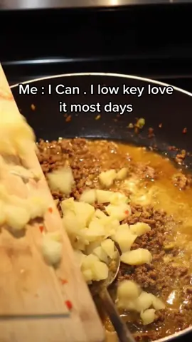 I tend to make easy stuff during the week or things that take 30 min or less. I also like to order and go out to eat . #cookwithme #cookingtiktok #30minmeals #latinfoodnight #DinnerIdeas #cookdinnerwithme  #dinnerrecipes #fypシ 