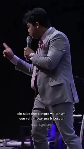 Sempre tem alguém que volta 🙏🏻 Canção: Respira | Samuel Mariano. #ministracao #louvor #louvores #jesus #jesuschrist #samuelmariano #ministração #trecho #fyp #pravoce  #trechosdemusicas #musica #fy 