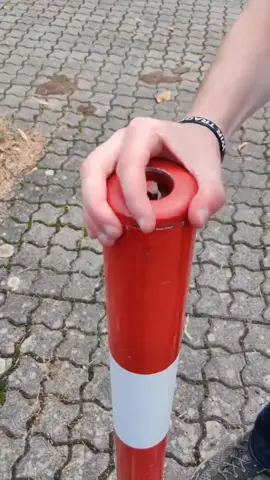 🎵 Twist and shout…to find the geocache! 🎵 🎥: feluko.gc. #g#geocachingG#GeoTokG#Germanyf#fypviral #wow 