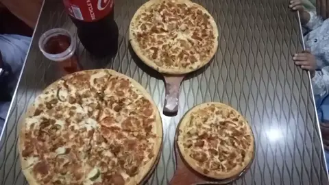 #pizza #foryou #tiktok #fyp #viralvideo #foryoupage 