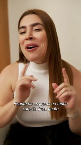 Quem coçou o dedo pra marcar o @ nos comentários ?!? Pode marcar colega 👀🤭 #MinhaCamaMinhasRegras #NaiaraAzevedo #musica #sertanejo #fy #foryou 