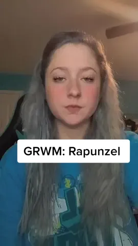 i am so excited!! #rapunzelcosplay #rapunzelhalloween #halloweencostume #rapunzelcostume #grwm 