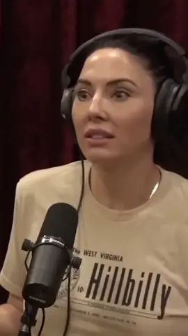 Whitney talks about landing a show early in her comic career  ⁣ ⁣ ⁣ ⁣ #comedy #comedian #funny #lol 