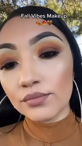 One of the first make up looks I did when I started my beauty journey n still is one of my favorites 🤎🍁🍂 fall and sunset vibes will always be my fav ✨classics✨  #makeup #makeuptransformation #fallvibes🍂 #fallmakeup #beauty #jeffreydahmernetflix 