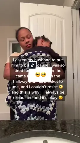 🥺🥺🥺❤️ #boymom #momcuddles #sahm #MomsofTikTok #southcarolinamom #momsoftiktok #motherhood #tiredmom #motherhoodlife #motherhoodunplugged #boymomlife #boymama #fyp #foryou #toddlernightroutine #babynightroutine #husbandtok #momtok #christianmom 