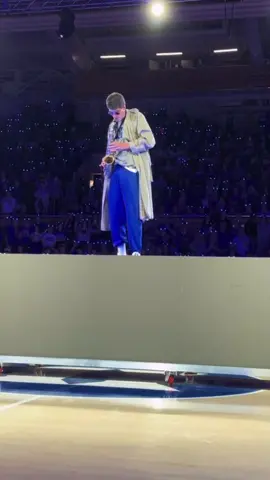 He really pulled up wirh a 🎷🎷🎷🤔🤫😅